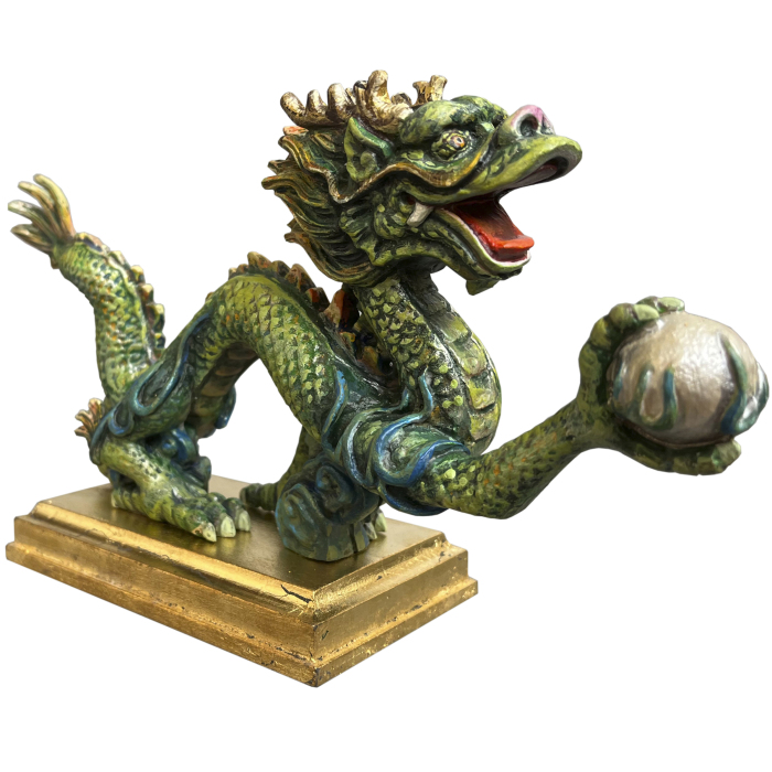 Статуэтка из массива ольхи "Зелёный восточный дракон"